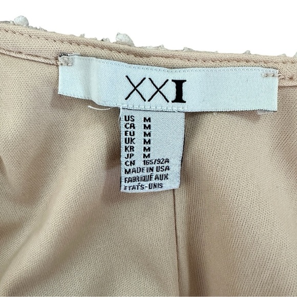 Forever 21 | Cream coloured BodyCon Dress | size Medium - Picture 8 of 9